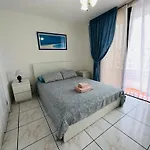 2 Bedrooms Playa Americas Parque Santiago I Heated Pool アパート