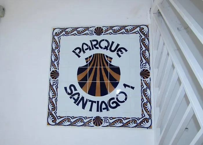 2 Bedrooms Playa Americas Parque Santiago I Heated Pool 公寓