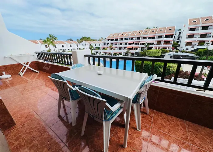 2 Bedrooms Playa Americas Parque Santiago I Heated Pool * Playa de las Americas (Tenerife)